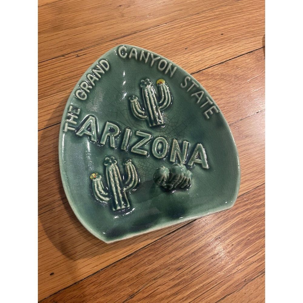Vintage Arizona Grand‎ Canyon State 3d Ceramic Green Cactus Ashtray